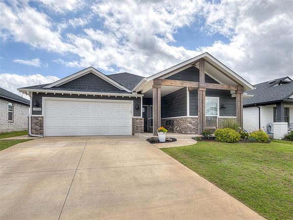 2nd image of 15928 Flat Hill Ln