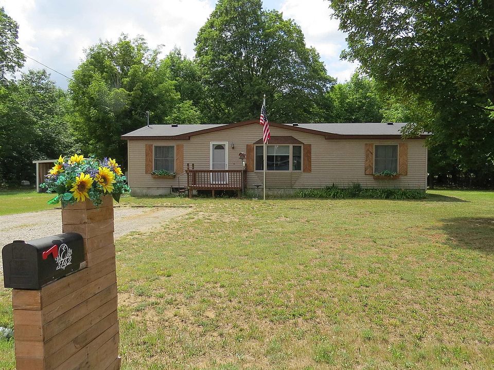 1st image of 3142 Meadow Woods Dr