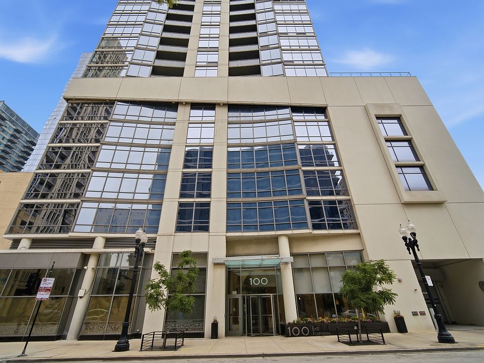 1st image of 100 E 14th St APT 1209