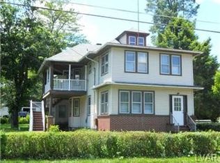 2130 S Delaware Dr, Williams Twp, PA 18042