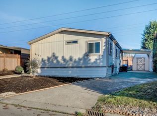 19714 126th Ave NE, Bothell, WA 98011