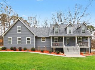 152 Bear Creek Rd, Moreland, GA 30259