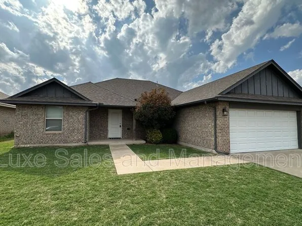 4716 River Mesa Dr, Yukon, OK 73099