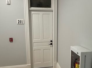 1710 Central Ave #201, Dubuque, IA 52001