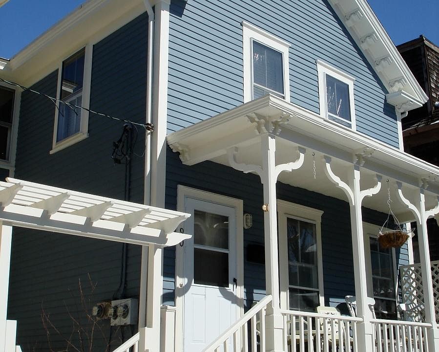 90 Prospect Hill Street