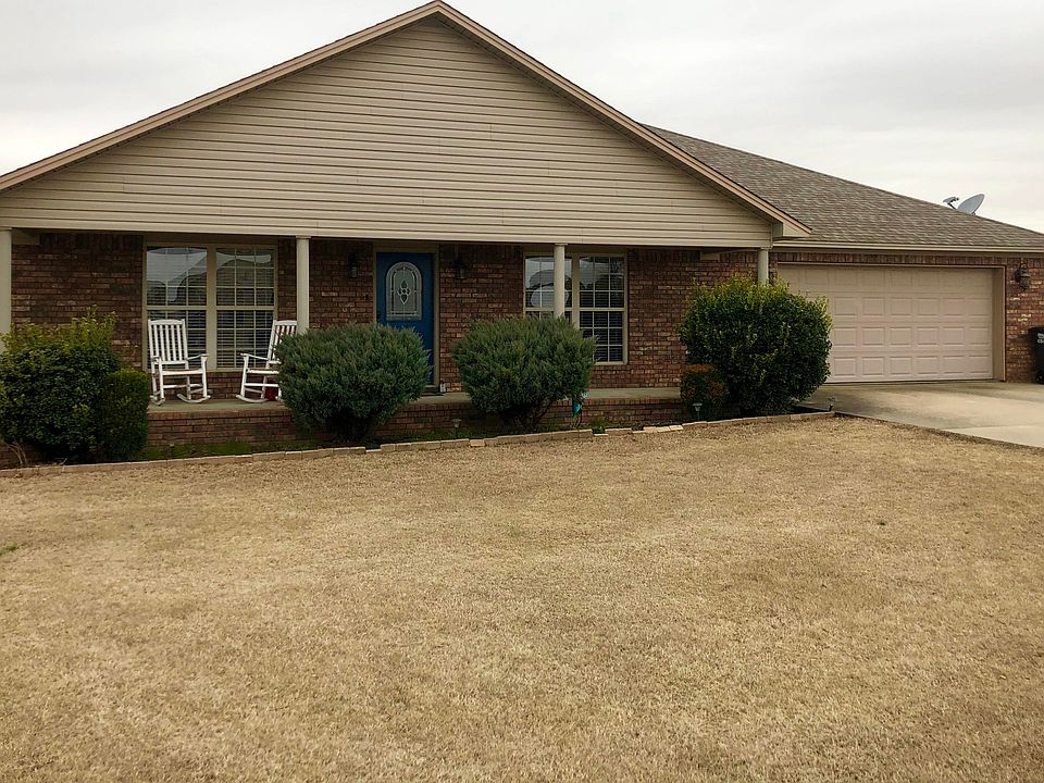1st image of 130 Marie Dr