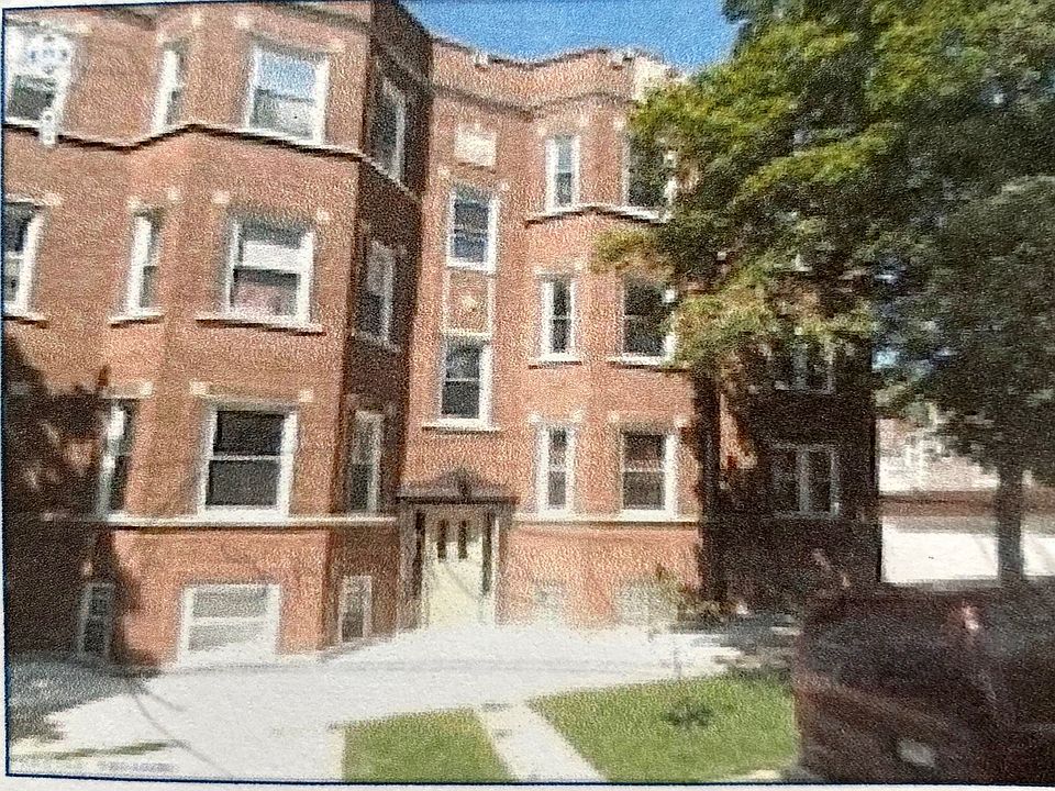 1st image of 2914 W Rosemont Ave #3