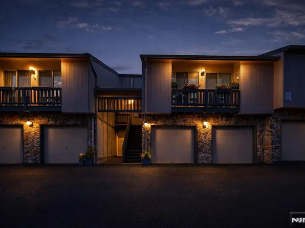 20 McChesney Ct #1720, West Orange, NJ 07052