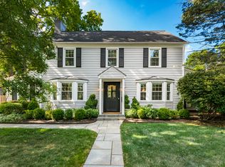 2436 Bexley Park Rd, Bexley, OH 43209