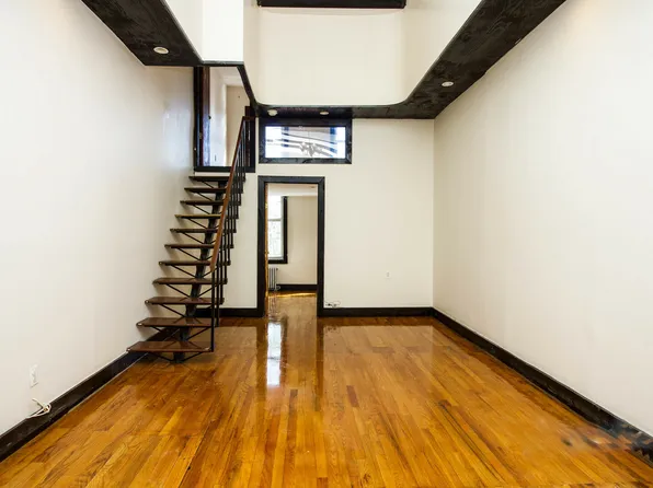 189 Stanhope Street image 9 of 13