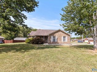 100 Sand Pine Ct, Toney, AL 35773