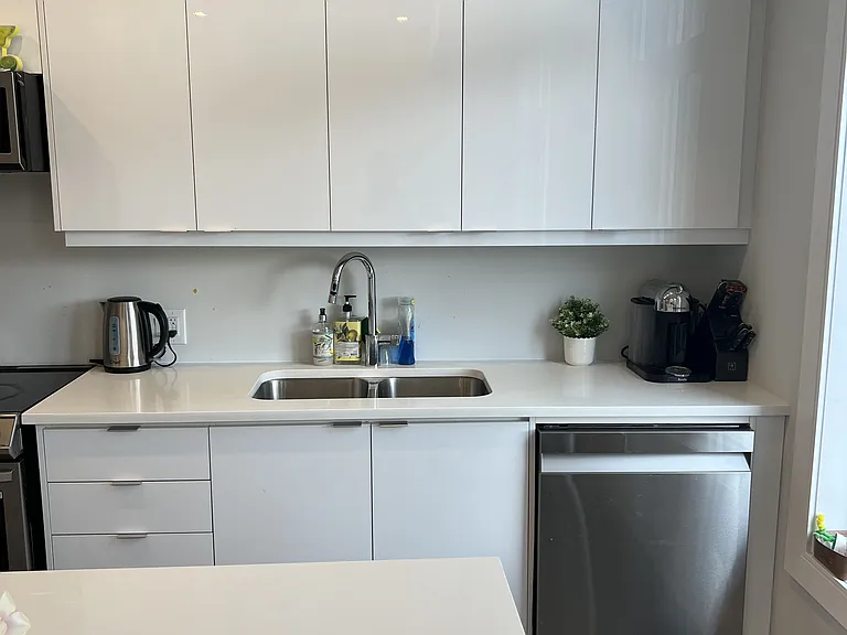 9560 Islington Ave #U213 — Photo 4