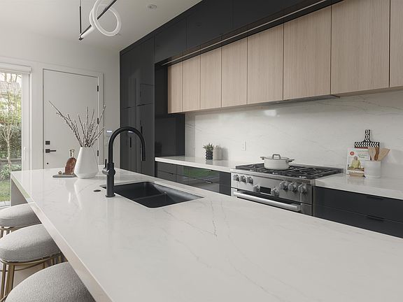 5th image of 3232 W 38th Ave #1
