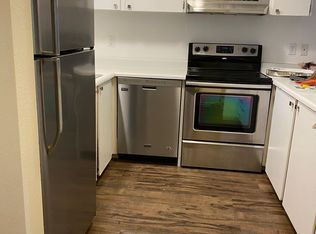 5800 200th St SW APT A, Lynnwood, WA 98036