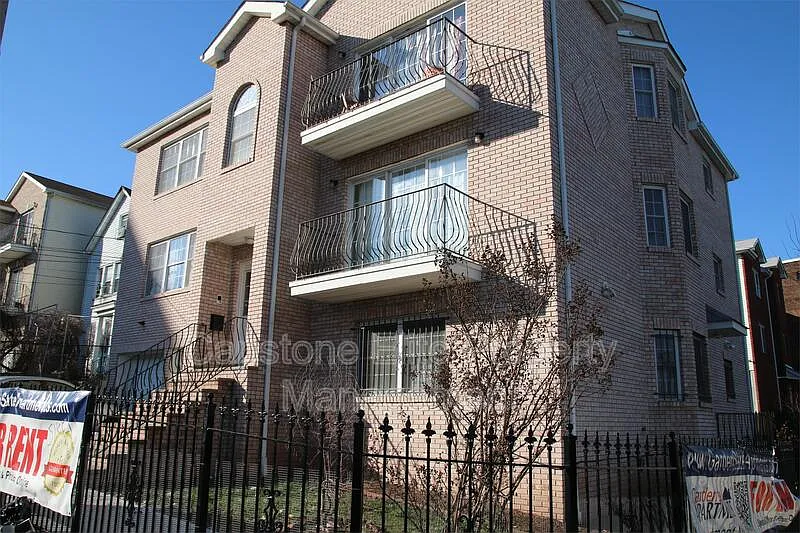 161-163 Sussex Avenue 1 #3