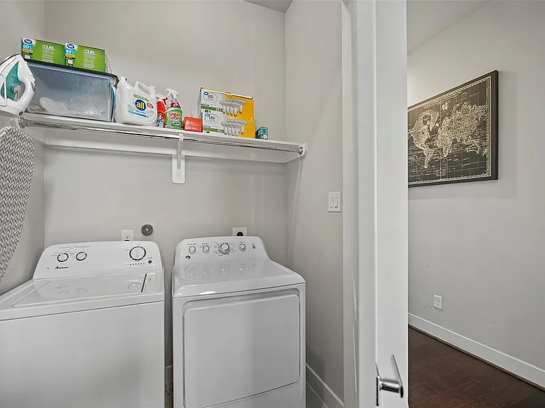 4413 Eli St — Photo 41