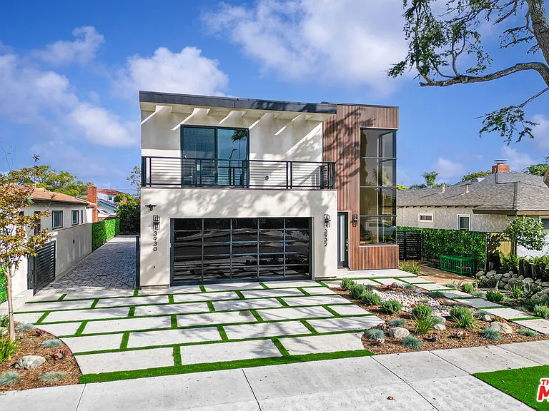 3932 Minerva Ave — Photo 1