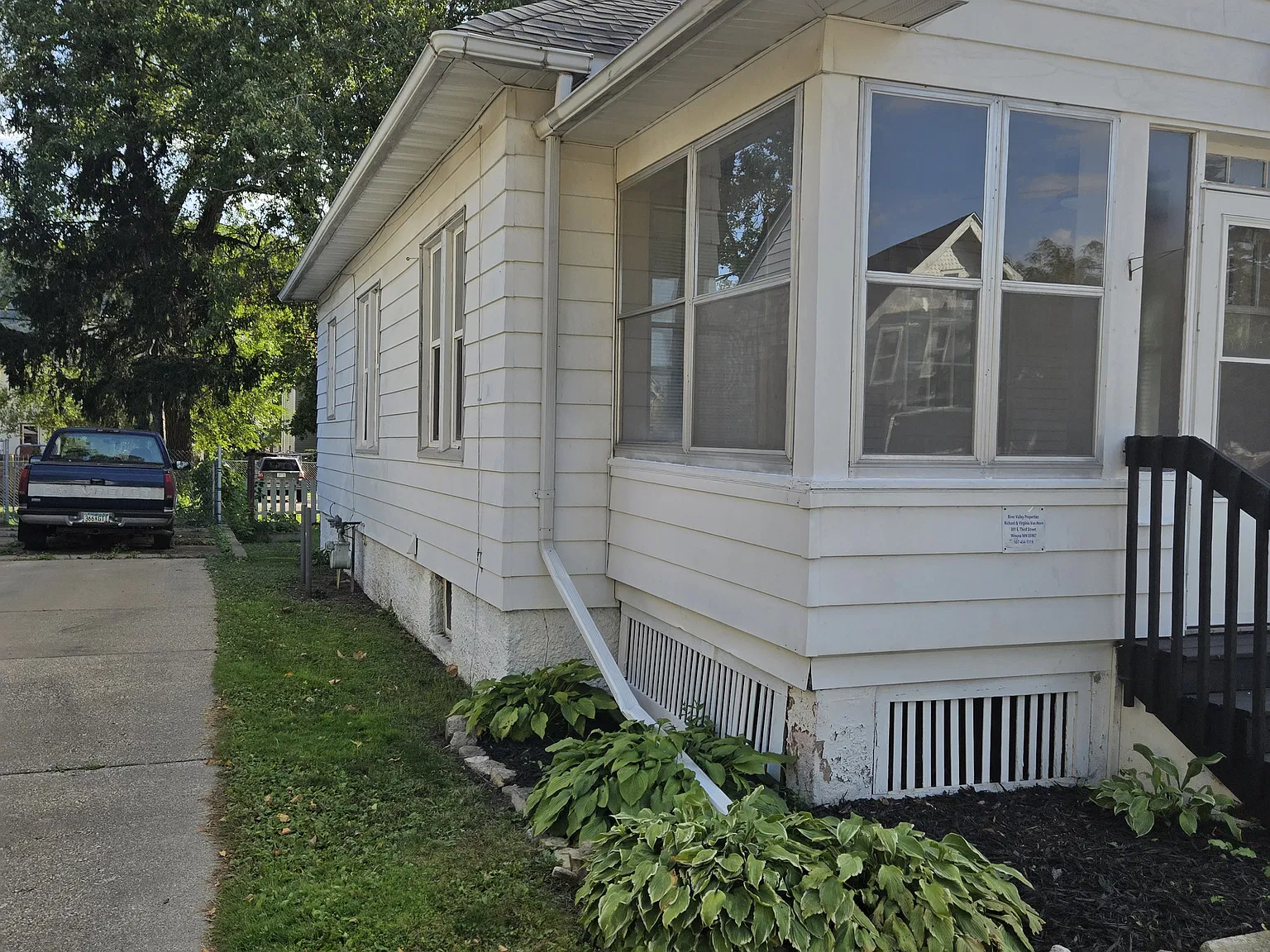 2 bed, 816 sqft, $1,600 — Photo 3