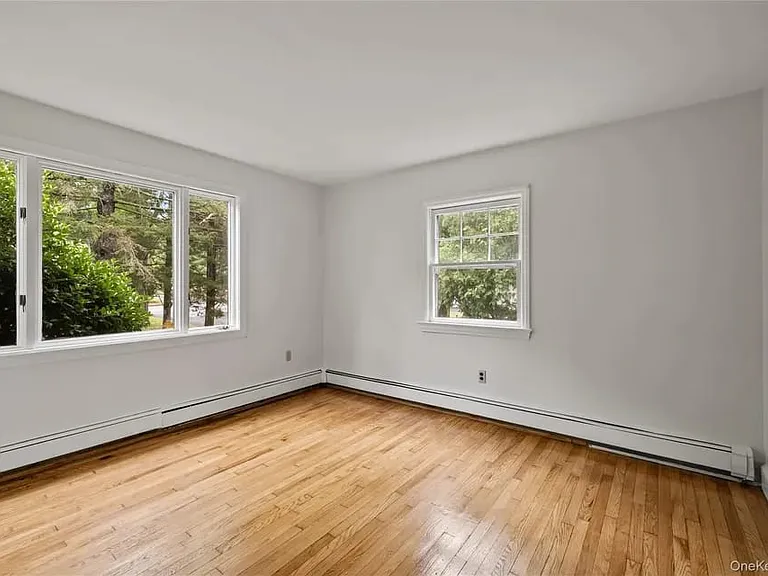 281 Old Haverstraw Rd — Photo 15