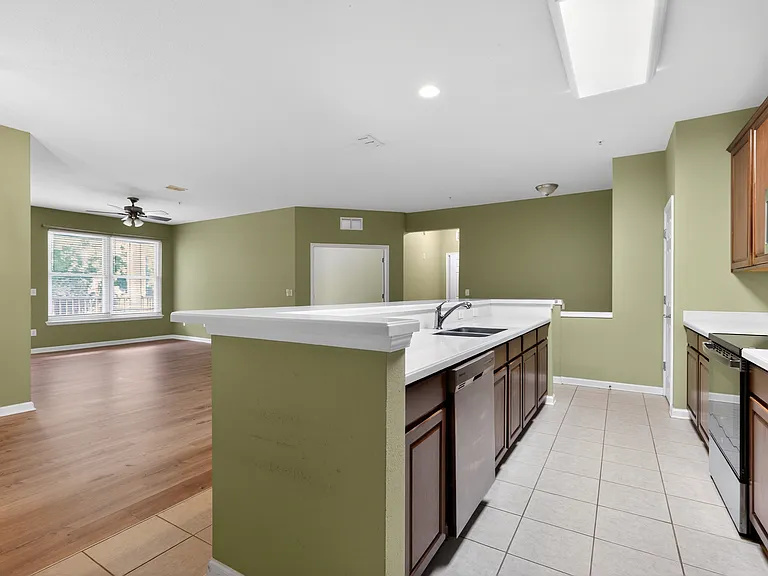 13364 Beach Blvd — Photo 11