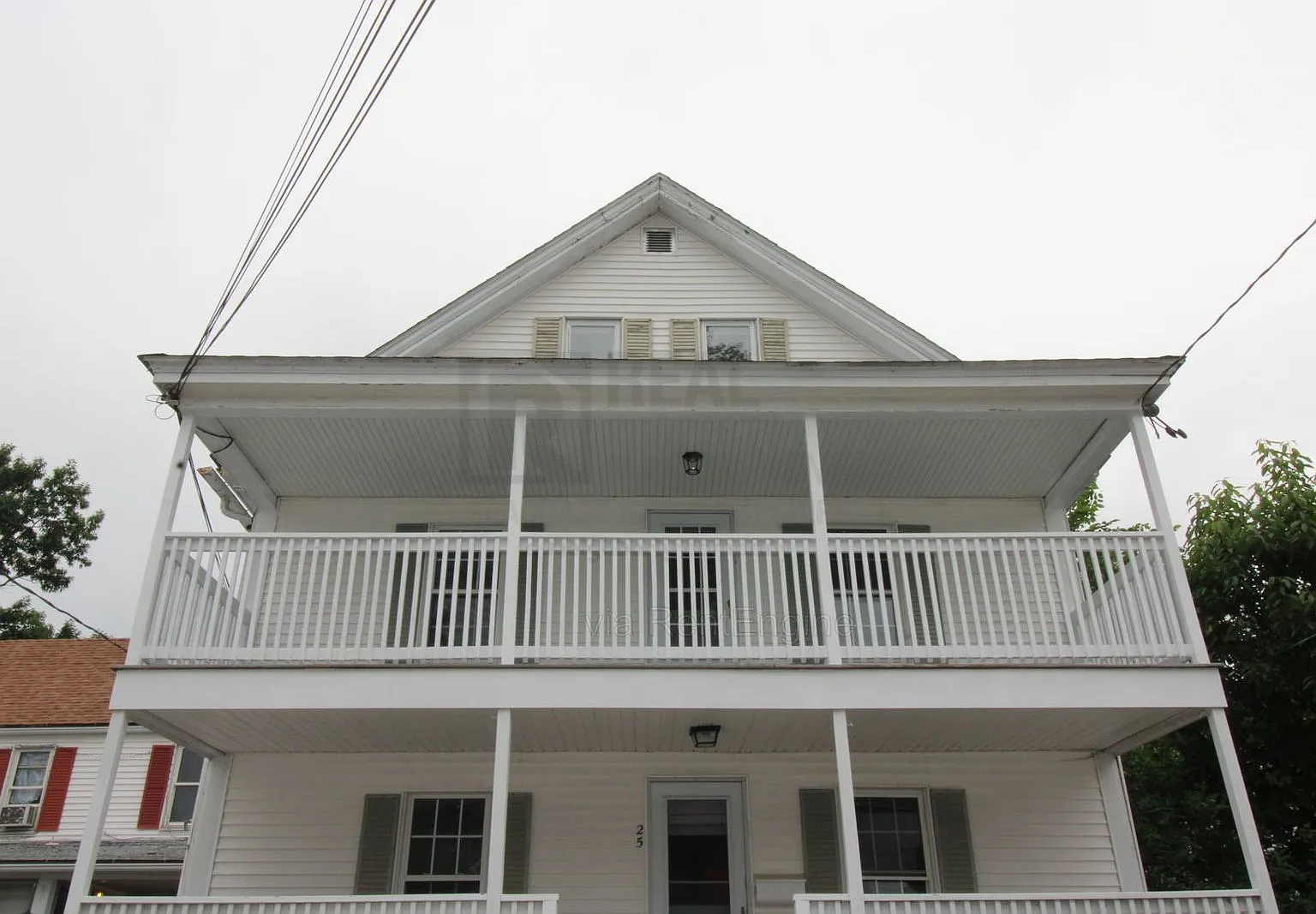 3 bed, 1.0 bath, $1,975 — Photo 1