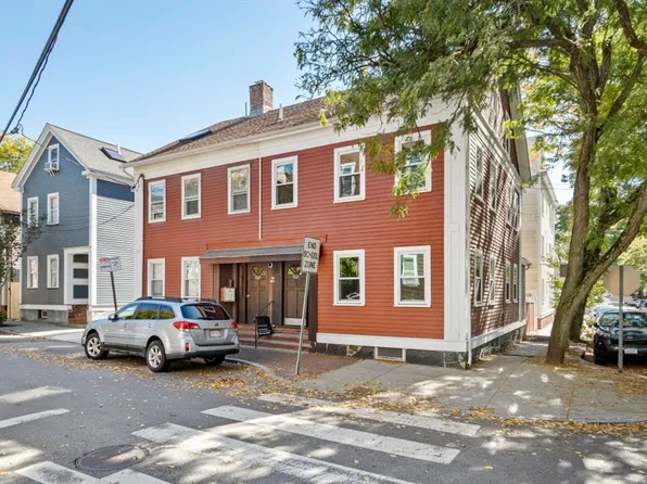 152 Spring St, Cambridge, MA 02141