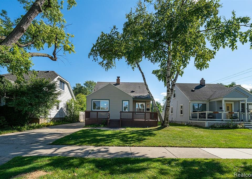 155 Charlevoix St, Clawson, MI 48017 Zillow