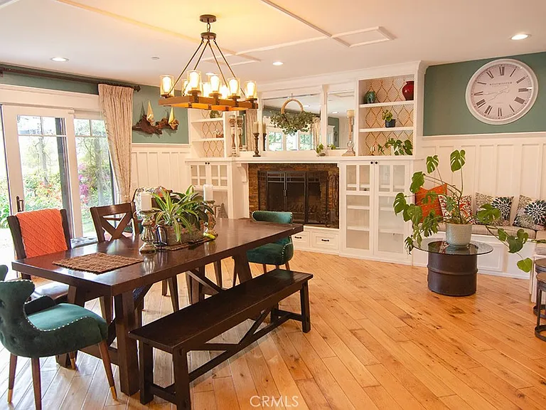 3830 Markridge Rd — Photo 2