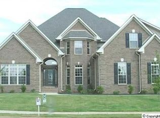 201 Morningwalk Ln SW, Huntsville, AL 35824