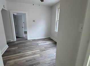 6137 Main St, East Petersburg, PA 17520