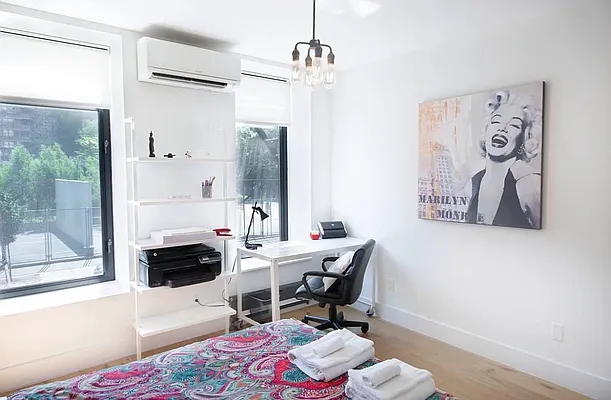 Rented by Safdie Realty Group | media 32