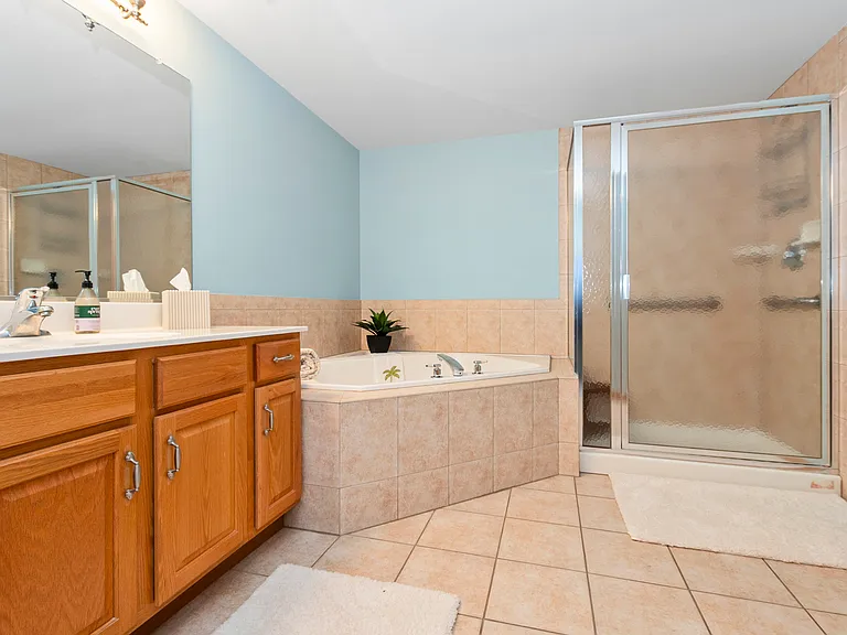 14130 Sheffield Dr #202 — Photo 13