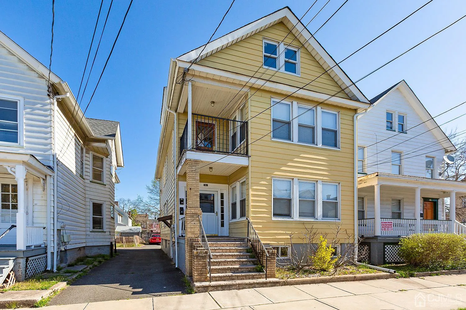 41 Delafield St photo 1