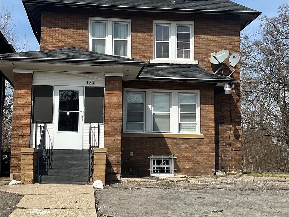 1st image of 187 Winona St