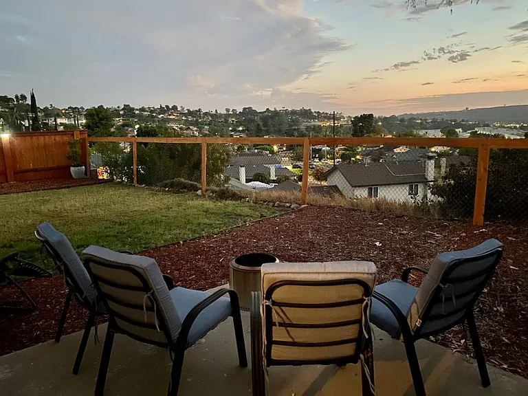 7620 Lone Star St — Photo 43