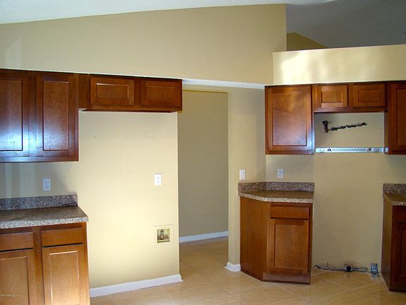 5th image of 7855 118th St