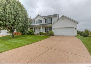 11 Quaint Cottage Ct, O'Fallon, MO 63368