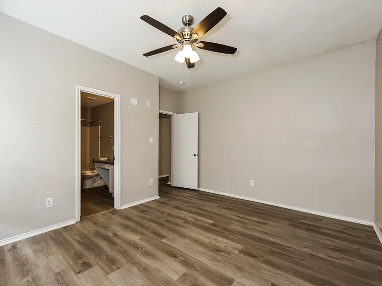 2628 Hidden Springs Dr — Photo 10