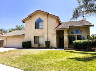 9377 Tangelo Ave, Fontana, CA 92335