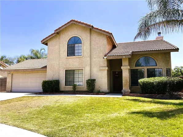 9377 Tangelo Ave, Fontana, CA 92335