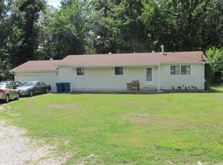 2608 W Susan Pl, Poplar Bluff, MO 63901
