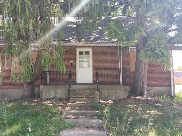 5000 Plover Ave, Saint Louis, MO 63120