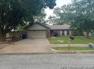 113 S Kalanchoe Ave, Broken Arrow, OK 74012