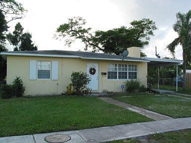 1st image of 1016 Troy Blvd