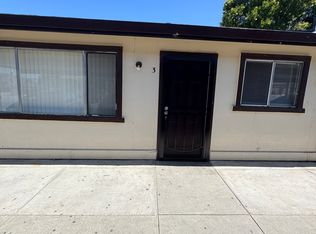 1090 Caputo Ct #3, Hollister, CA 95023