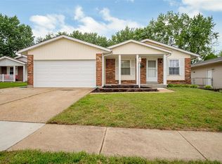 2937 Clanfield Dr, Florissant, MO