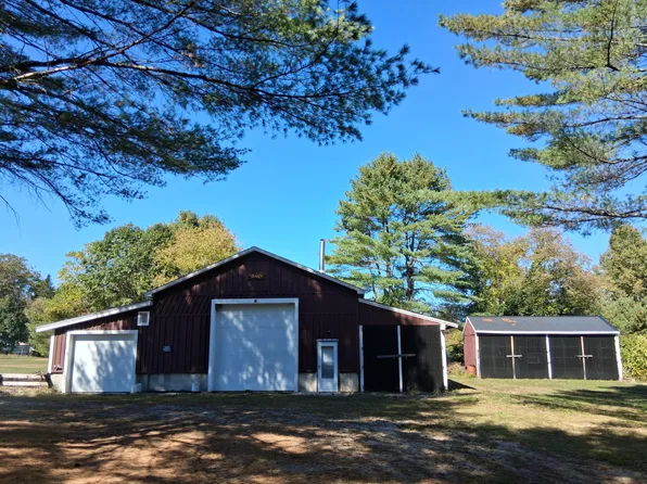 400 King Street, Oxford, ME 04270