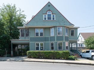 96 Munroe St, Somerville, MA 02143