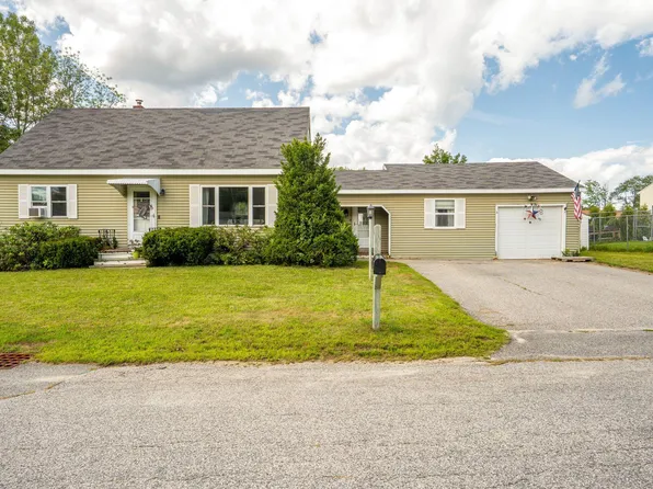 4 Judy Street, Lewiston, ME 04240