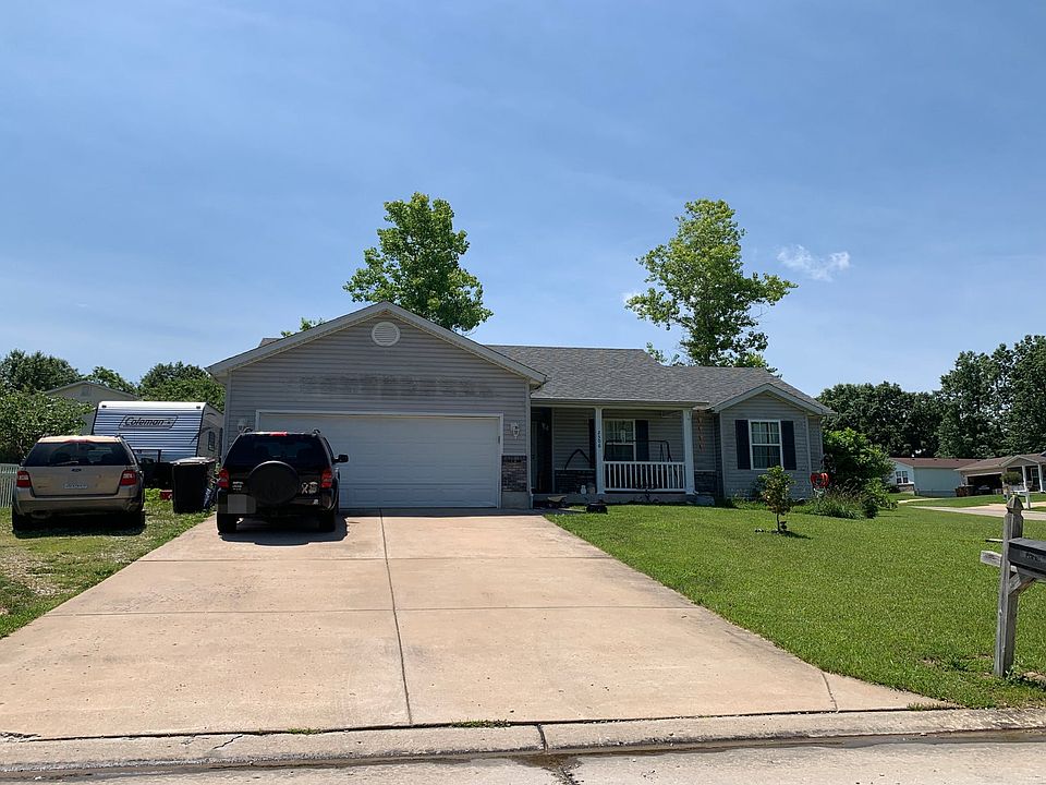 1st image of 2506 Oak Forest Dr